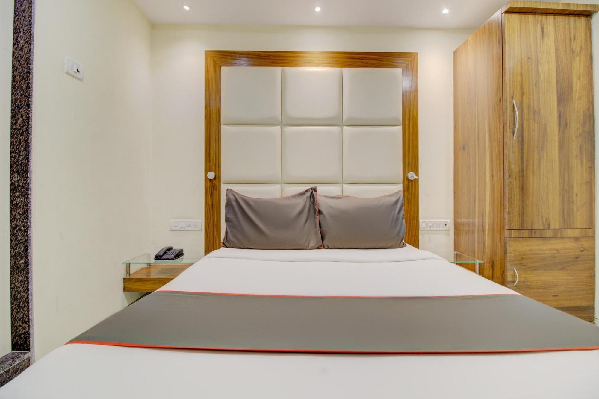 Hotel O Address Inn มุมไบ ภายนอก รูปภาพ