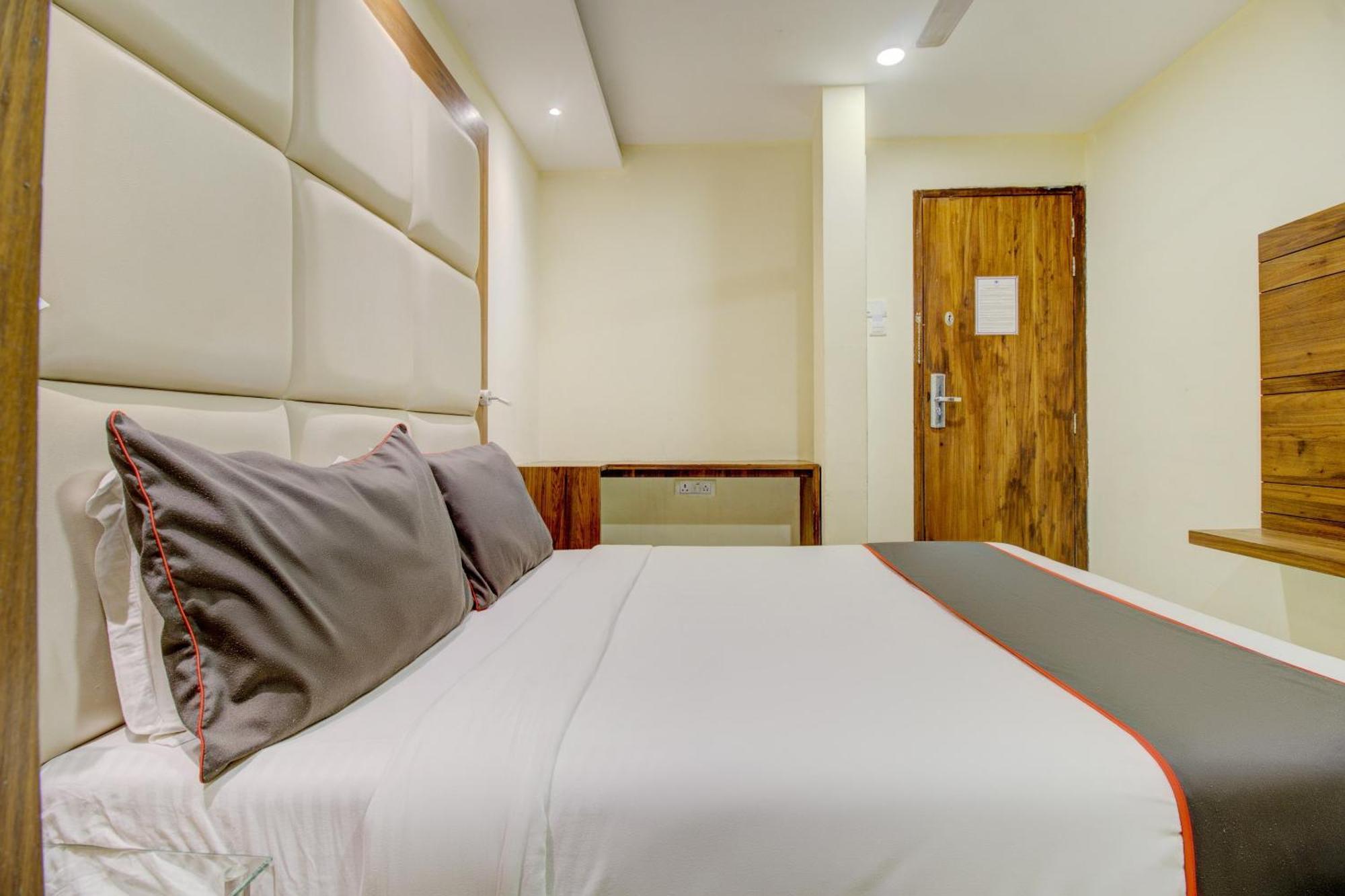 Hotel O Address Inn มุมไบ ภายนอก รูปภาพ